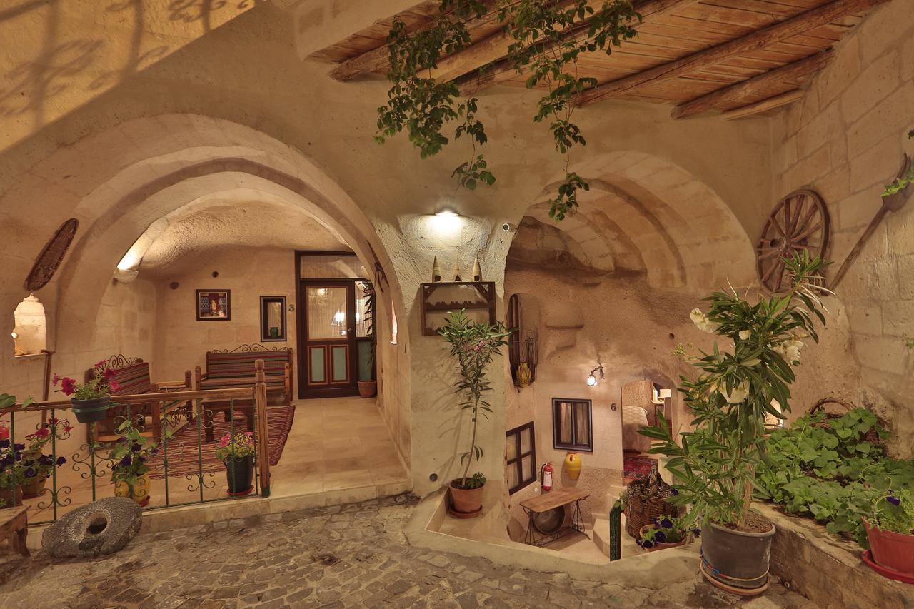 Three Doors Cappadocia Hotell Ibrahimpasa Exteriör bild